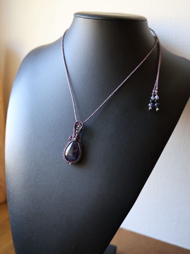 えじもっこ アイオライト　クンツァイト　マクラメ　ネックレス