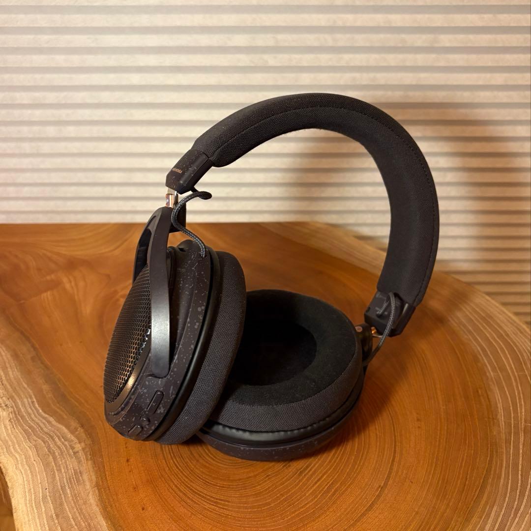 audio-technicaワイヤレスヘッドホン　ATH-HL7BT