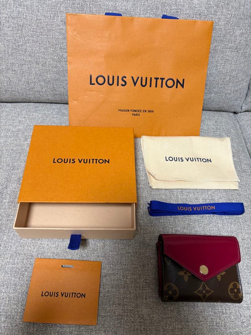 ルイヴィトン ポルトフォイユ・ゾエ 三つ折り ミニ財布