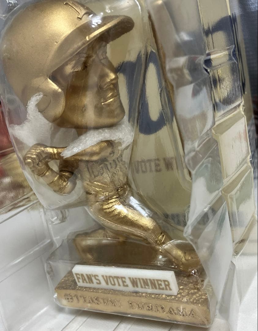 埼玉西武ライオンズ　栗山巧　ボブルヘッド　ゴールドバージョン　100体限定