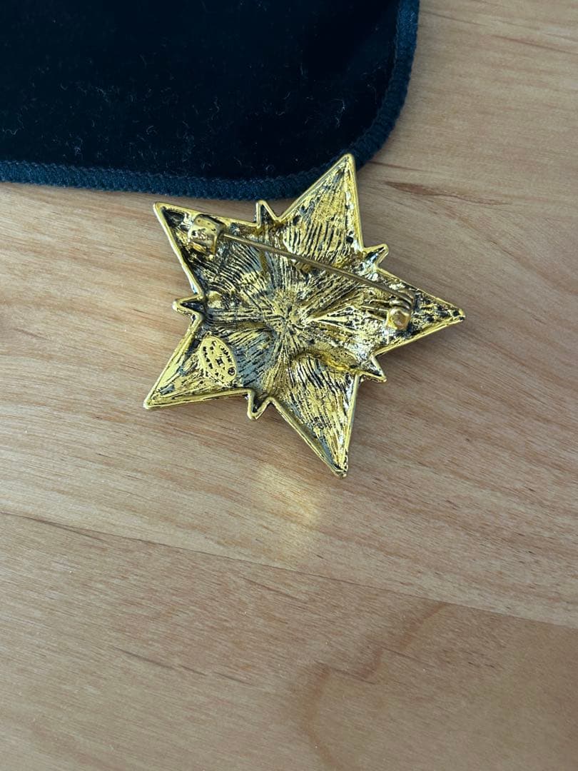 ラスト１点【CHANEL】vintage broach