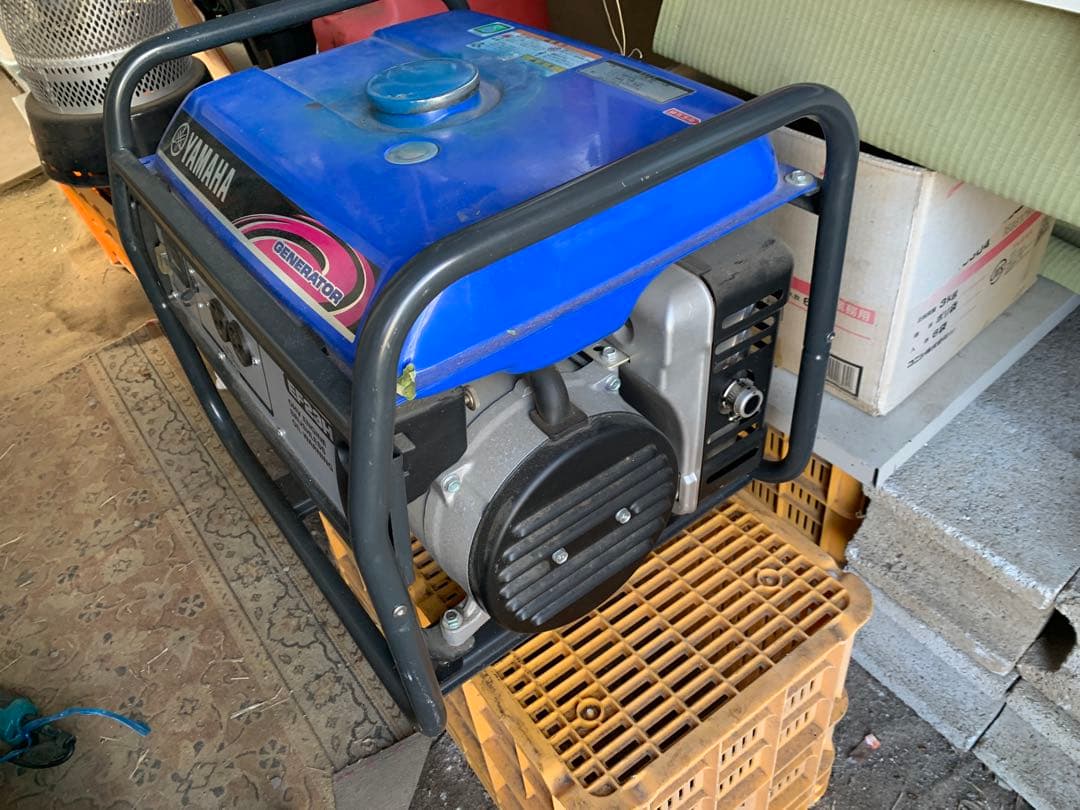 【送料無料】YAMAHA EF23H 発電機