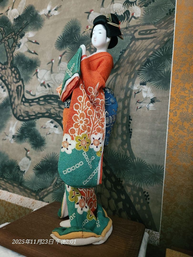 浮世絵美女人形 立ち姿の娘