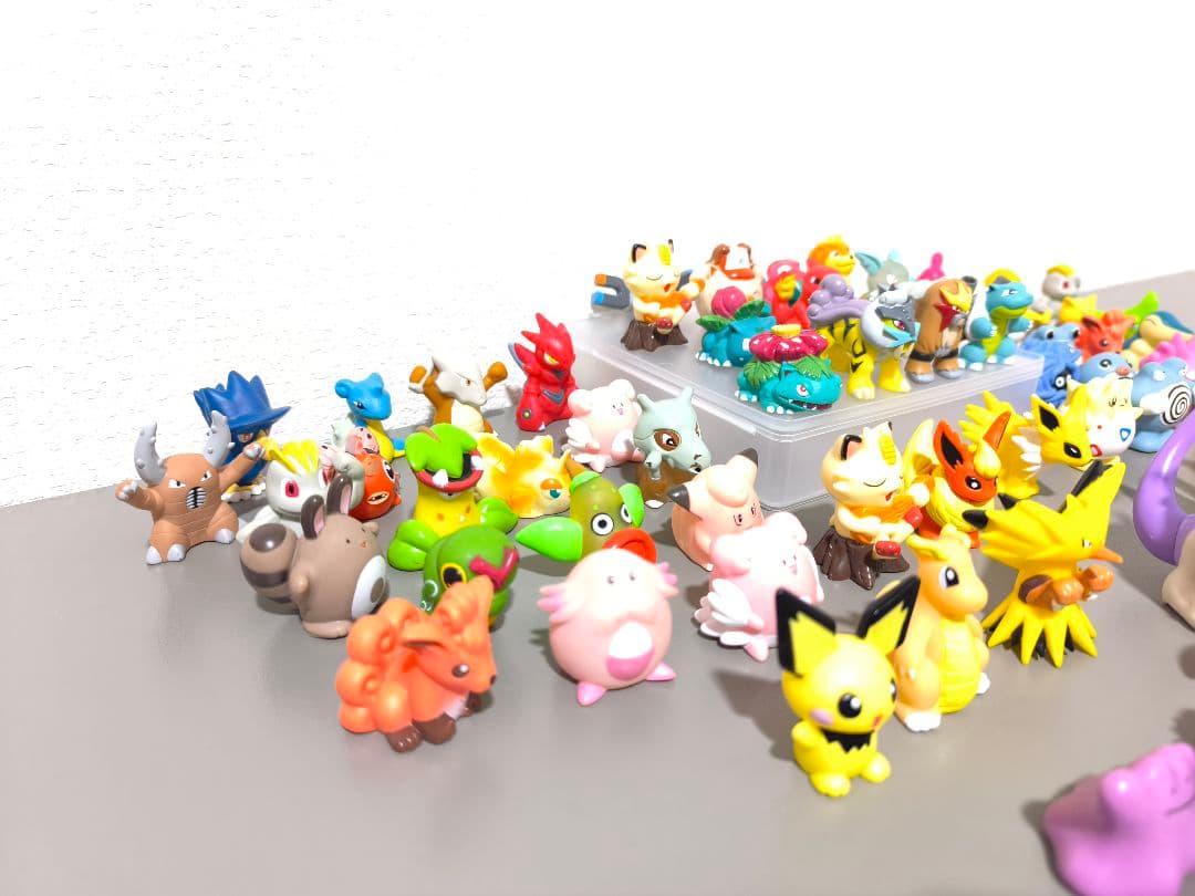 ポケモン　指人形　ソフビ　71体　まとめ売り　ピカチュウ　ミュウツー　ゲンガー等