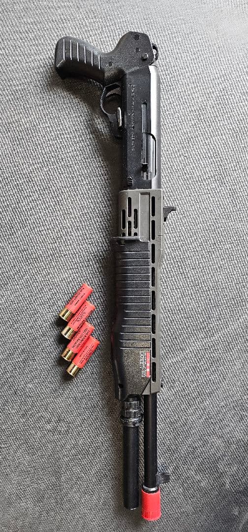 東京マルイ SPAS スパス12 エアーコッキングショットガン＋オマケ