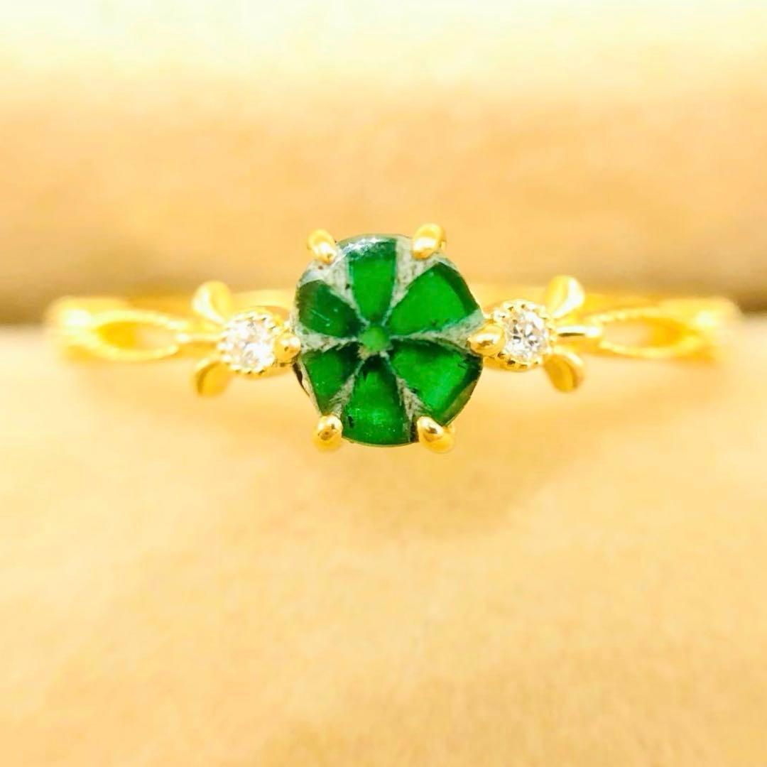 お値下げ！【世界四大貴石★イエローゴールド×リバーストラピッチ】エメラルド 指輪