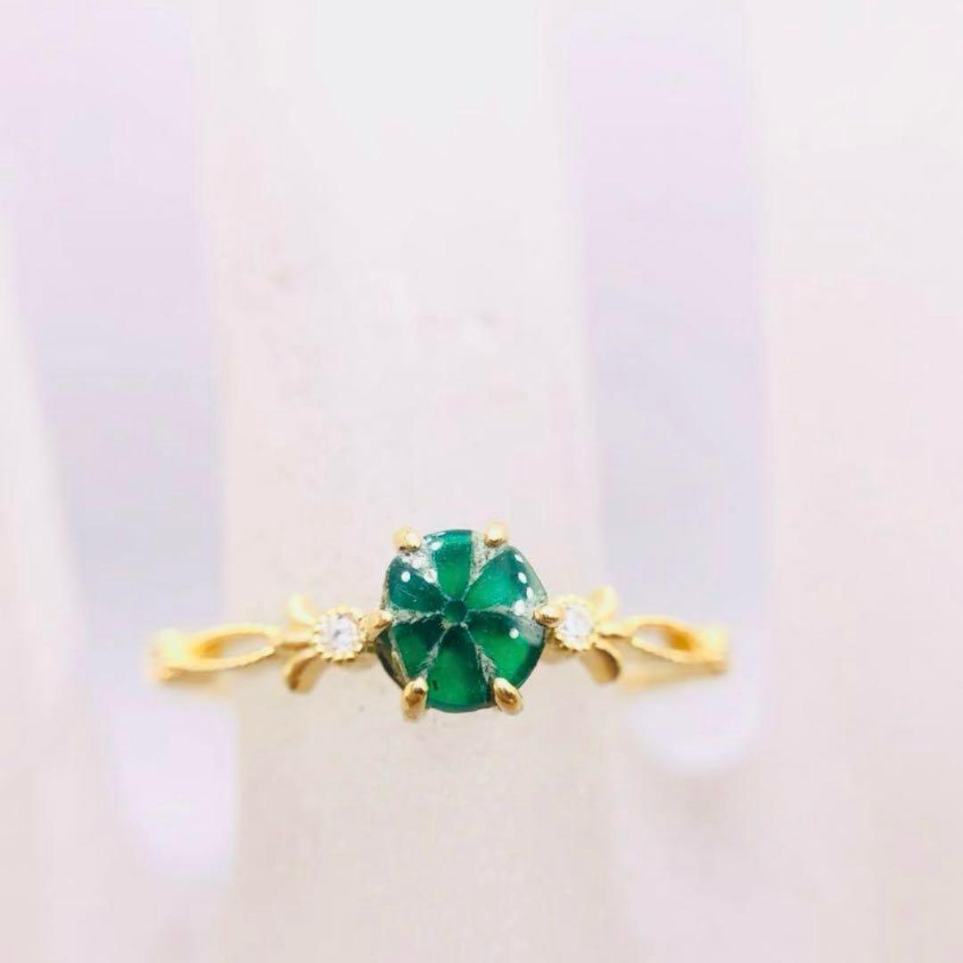 お値下げ！【世界四大貴石★イエローゴールド×リバーストラピッチ】エメラルド 指輪