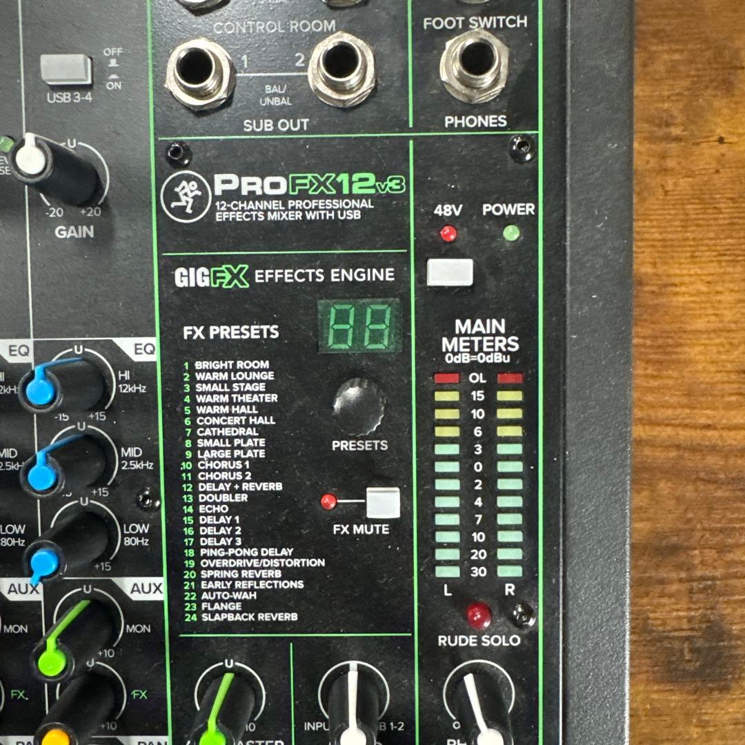 ③PRO FX12 v3 12チャンネルミキサー