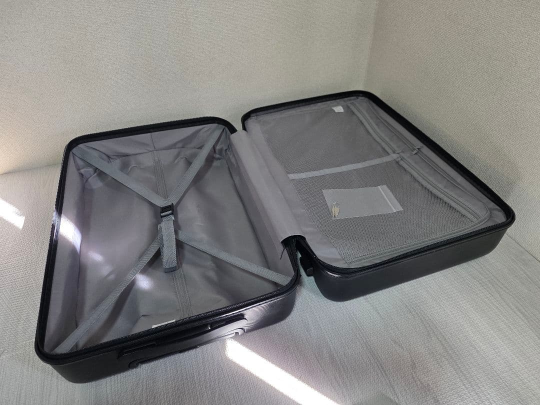 【鍵付き】無印良品　ブラック キャリーケース