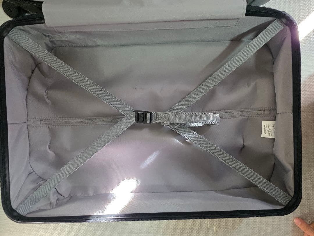 【鍵付き】無印良品　ブラック キャリーケース