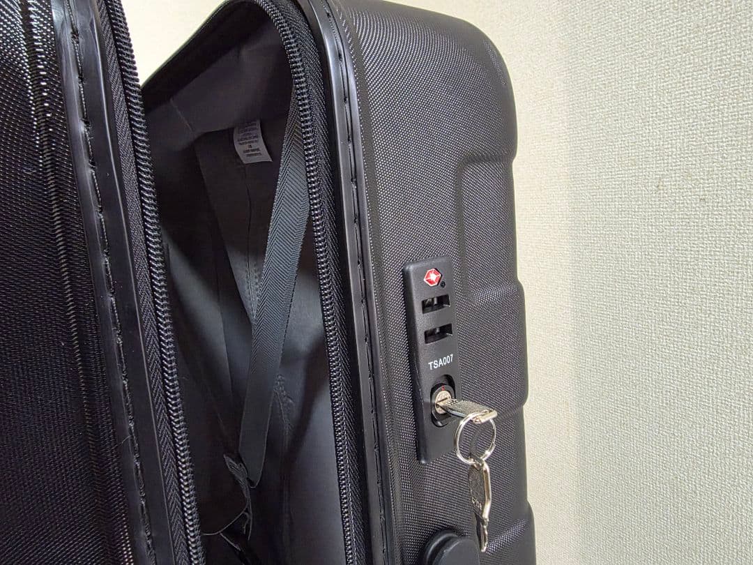 【鍵付き】無印良品　ブラック キャリーケース