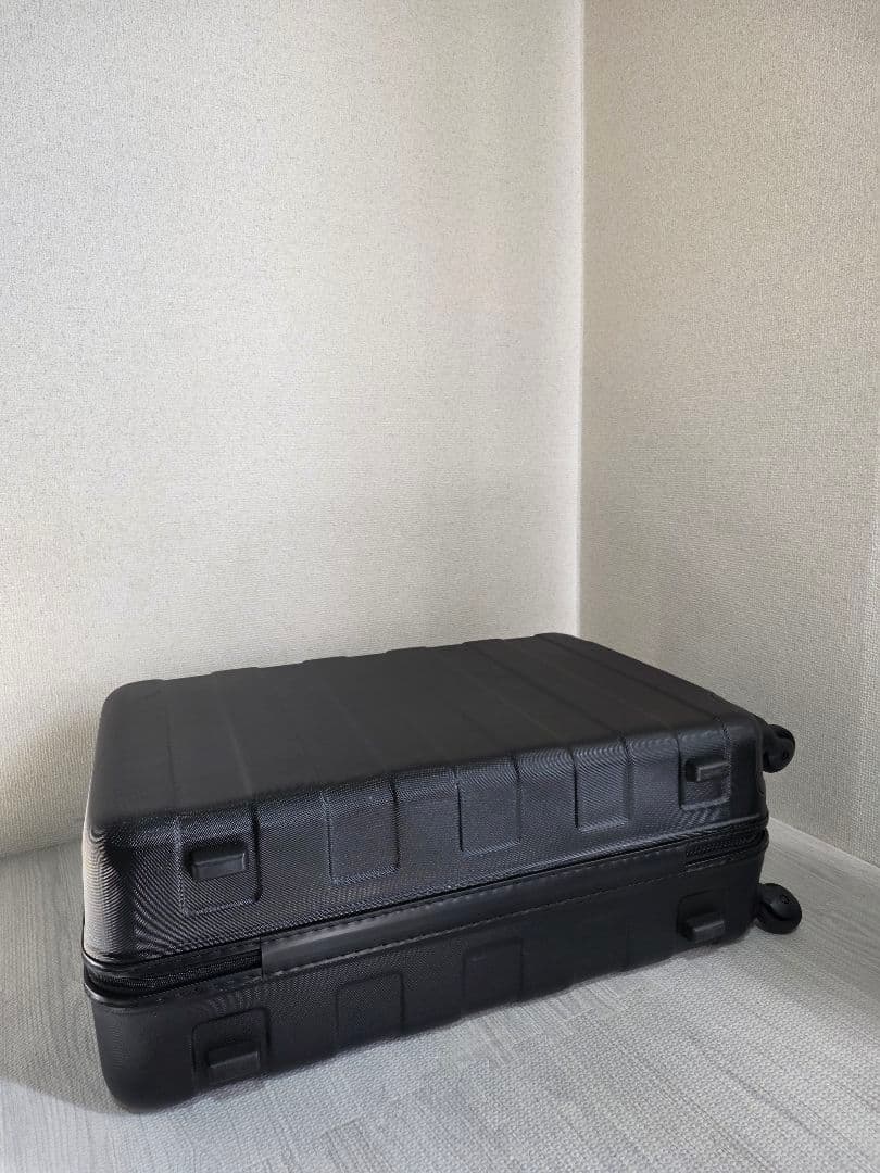 【鍵付き】無印良品　ブラック キャリーケース