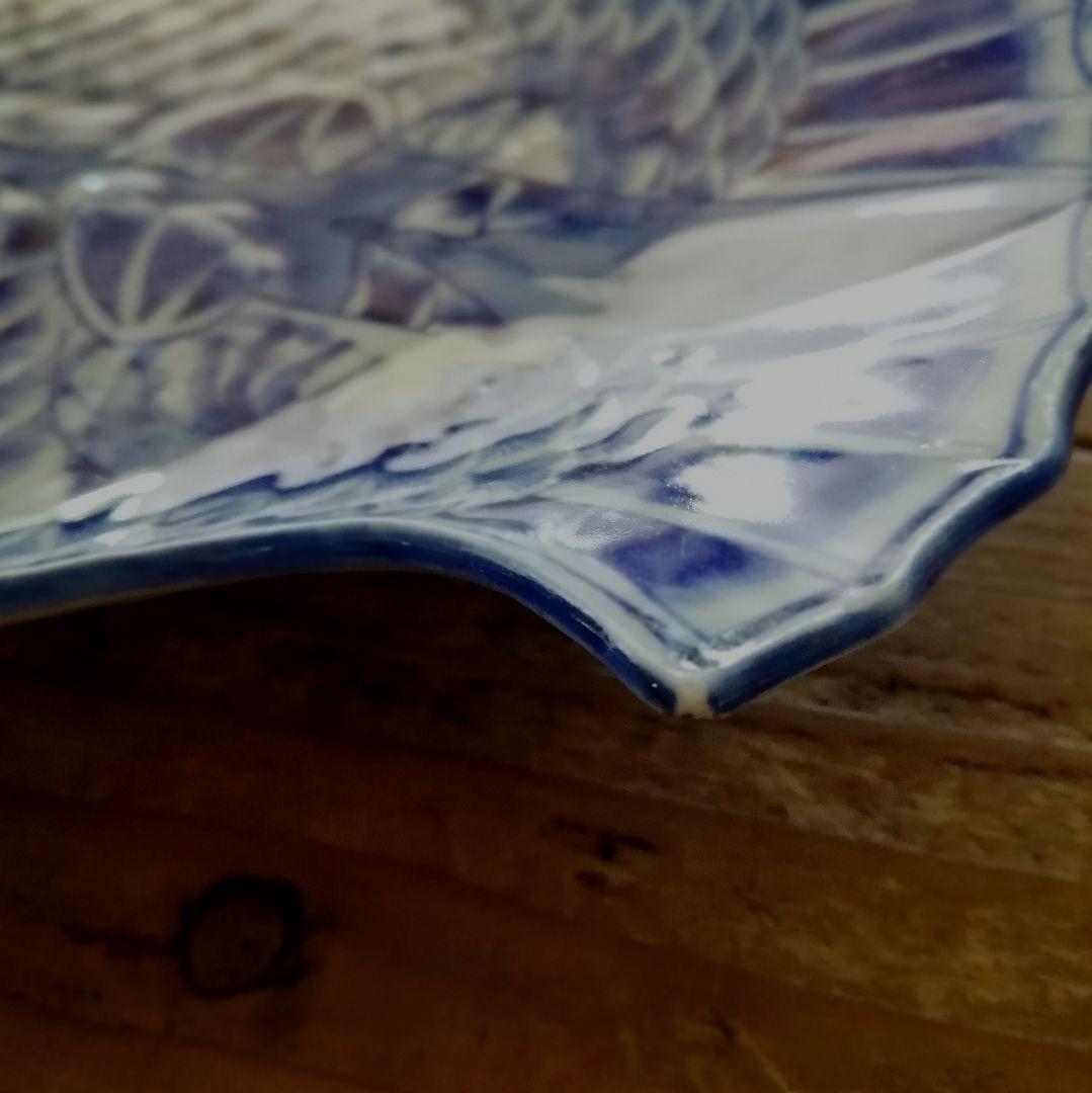 明治時代　梶原菊三郎　海老　梅　染付　魚形皿