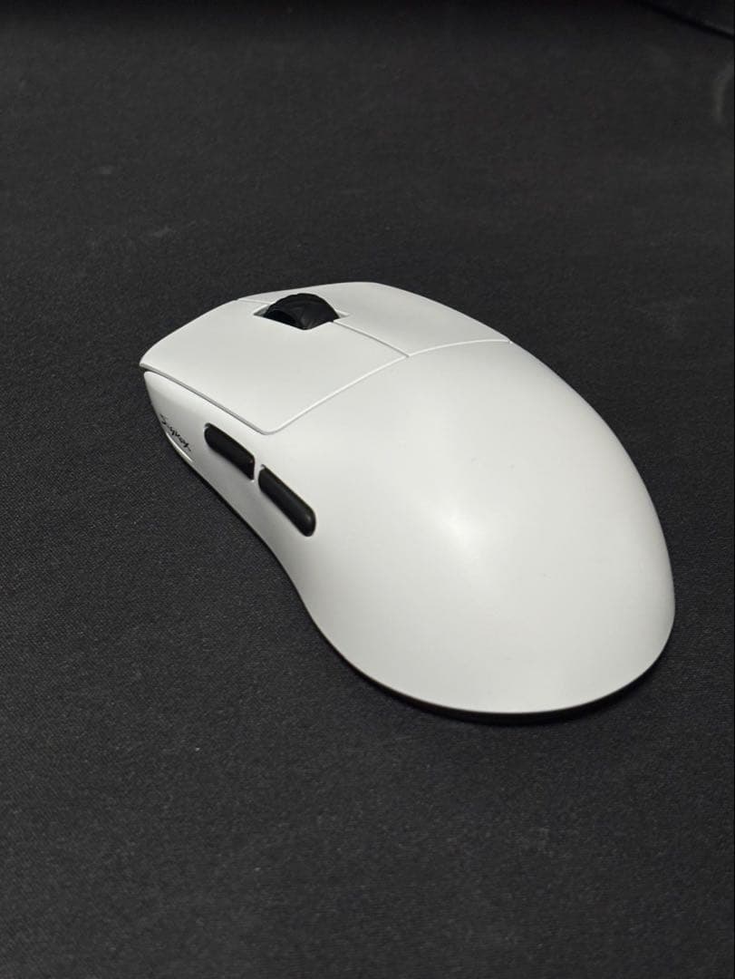 Scyrox V8 Super Light ワイヤレスゲーミングマウス