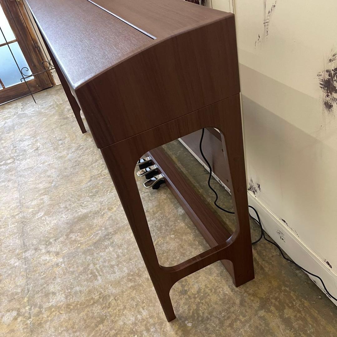 電子ピアノ88鍵盤　給電式　蓋スライド　マホガニー