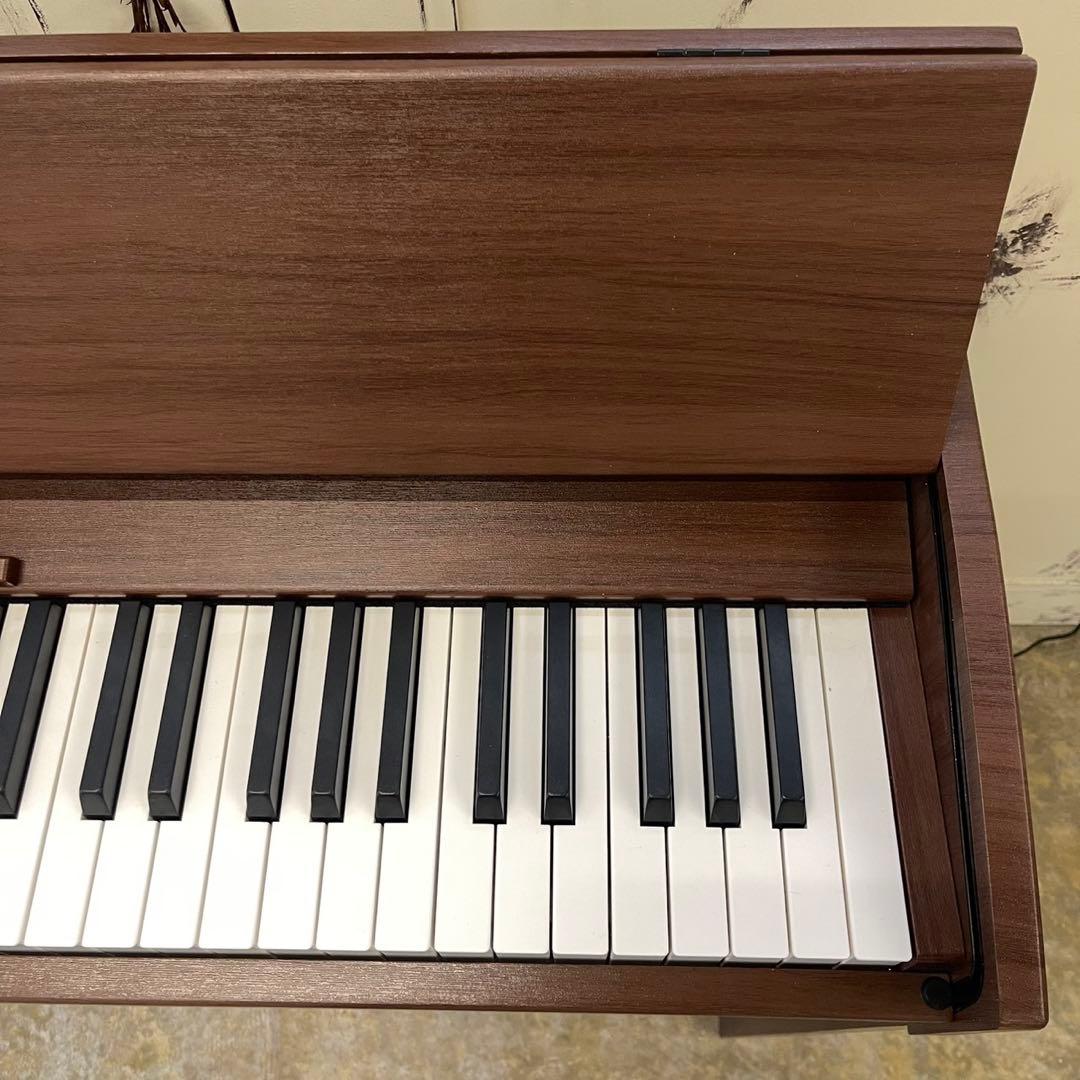 電子ピアノ88鍵盤　給電式　蓋スライド　マホガニー