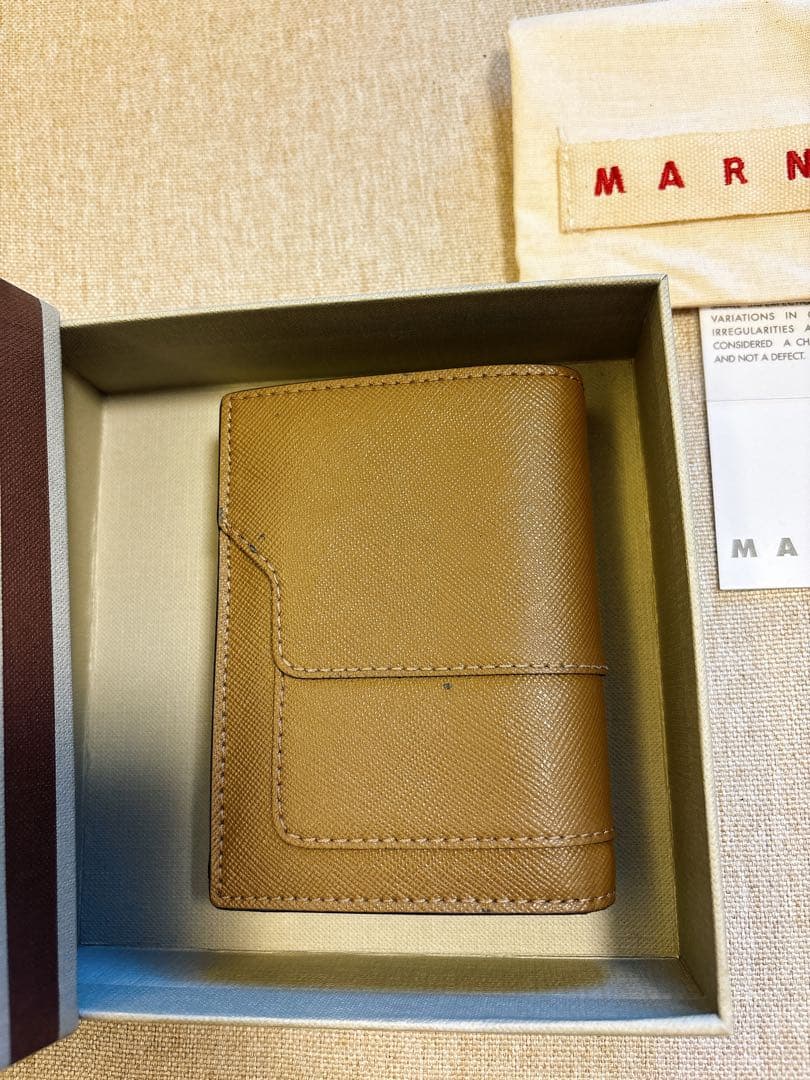 MARNI ブラウン 二つ折り財布
