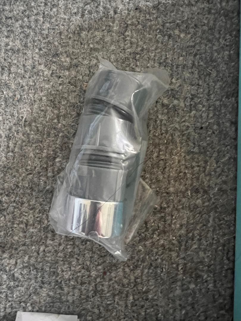 リファ ファインバブルピュア 中古 シャワーヘッド + カートリッジ新品付き