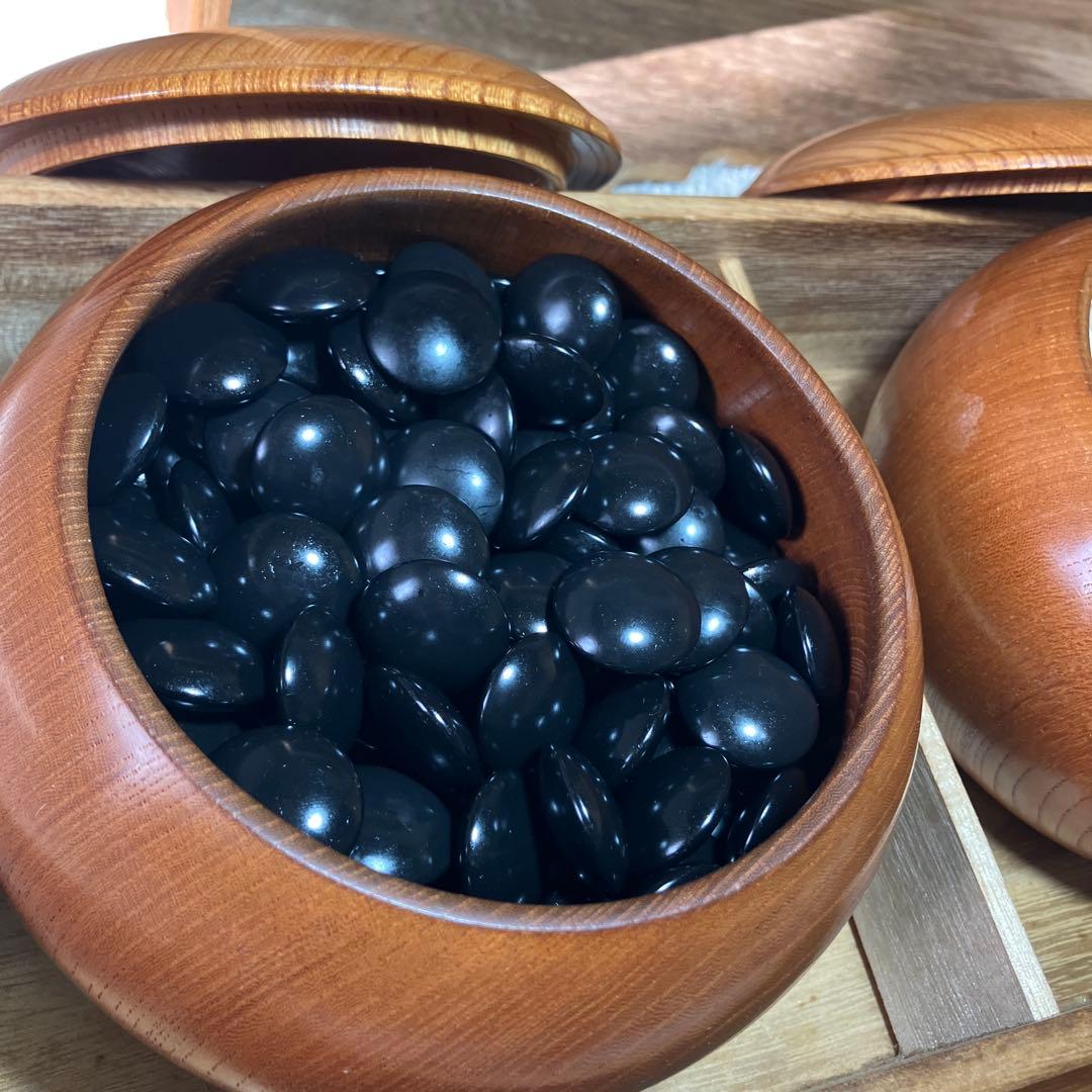 へそ　本榧　囲碁盤　碁石　脚付盤　蛤白 那智黒　はまぐり碁石　セット