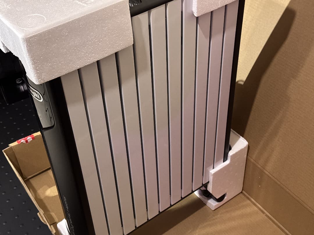 最終値下げ 未使用に近い DeLonghi ヒーターMDHAA15WIFI-BK