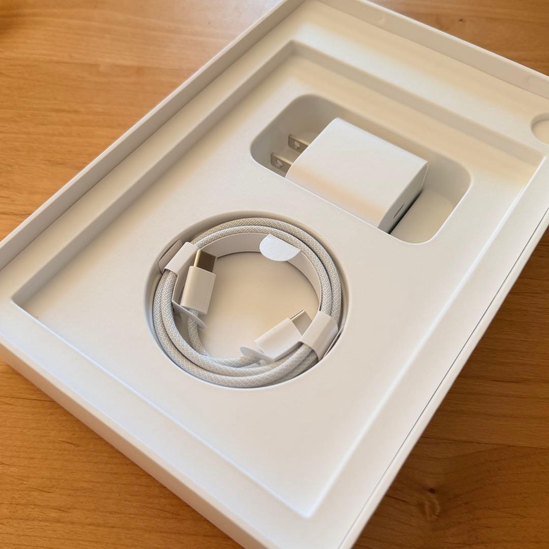 iPad mini 第7世代　256GB スペースグレイ