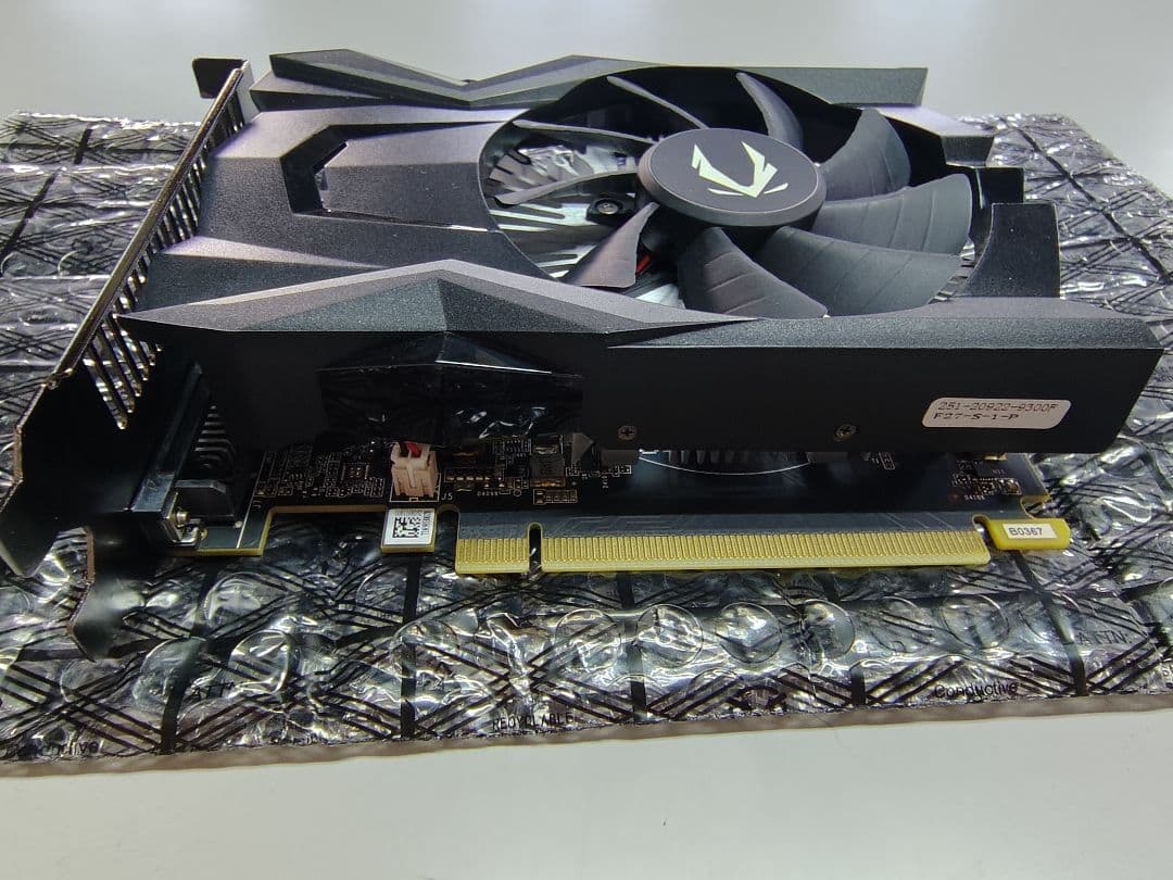 グラフィックボード・グラボ・ビデオカード ZOTAC GAMING GeForce GTX 1650 OC GDDR6