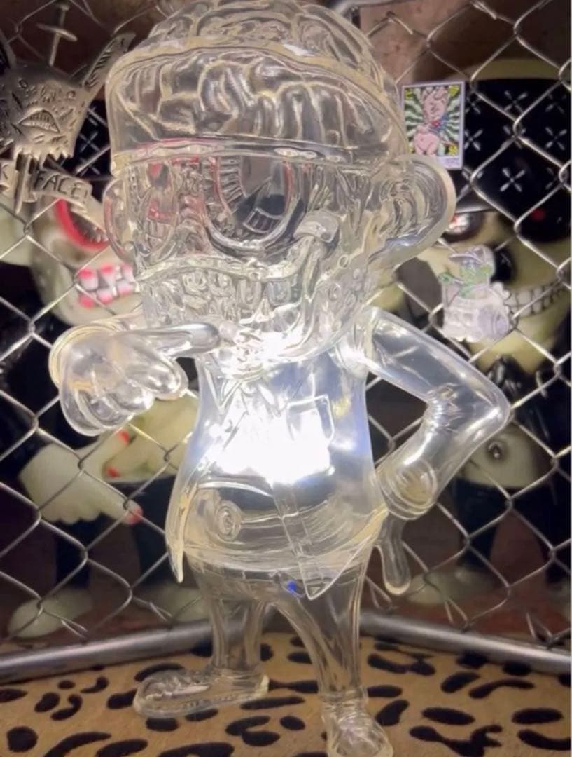 Crystal Clear SKUM-kun ソフビ　Blackbook toy