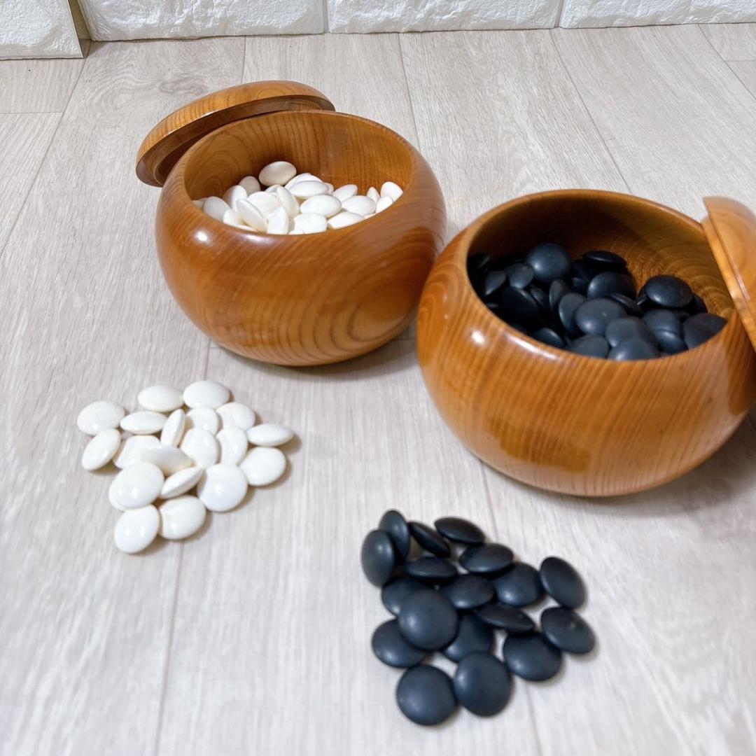 囲碁 蛤碁石 32号 178個 那智黒 180個 碁笥付き おすすめ人気 ゲーム