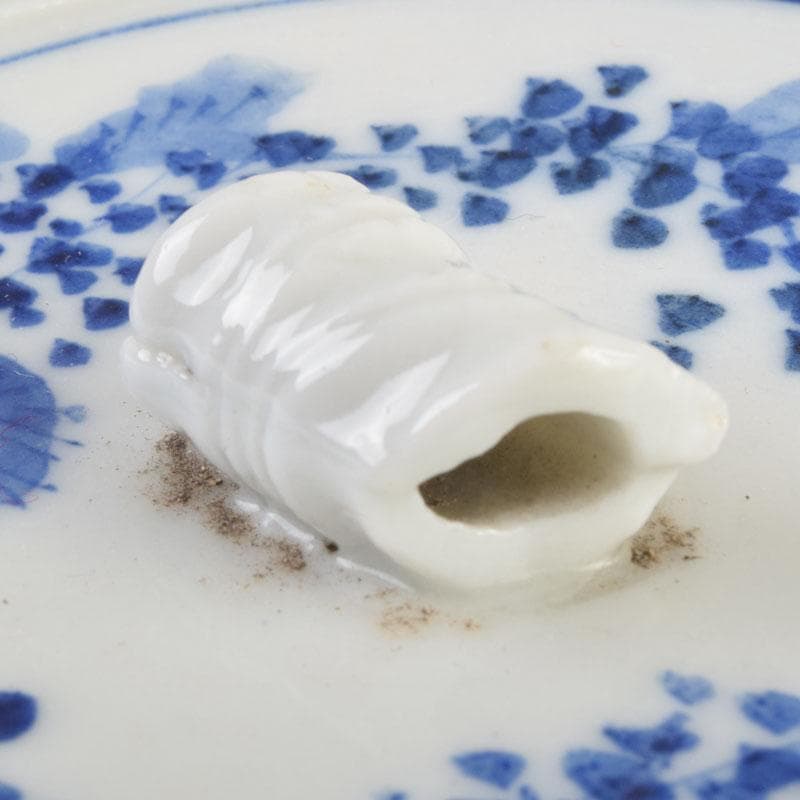 瀬戸焼　染付　花草文　三足香炉　蓋物　在銘　時代箱　V　9032