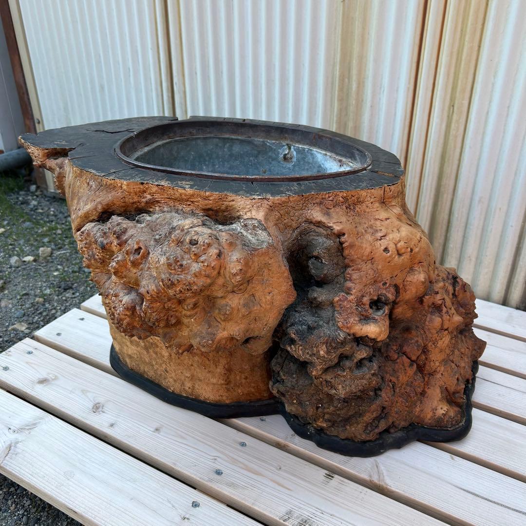 【7月いっぱいの掲載】火鉢　天然木　囲炉裏