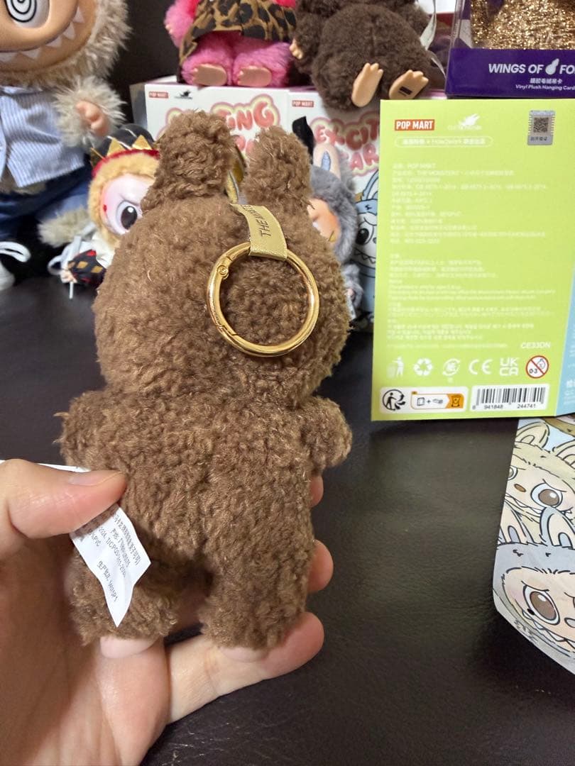 100%正規品 MONSTERS ラブブ マカロン シークレット Cocoa