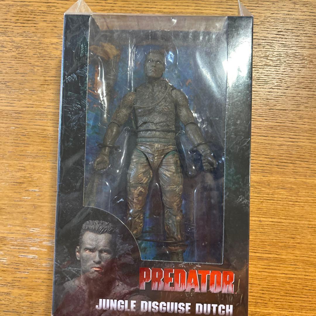 Predator Jungle Disguise Dutch フィギュア