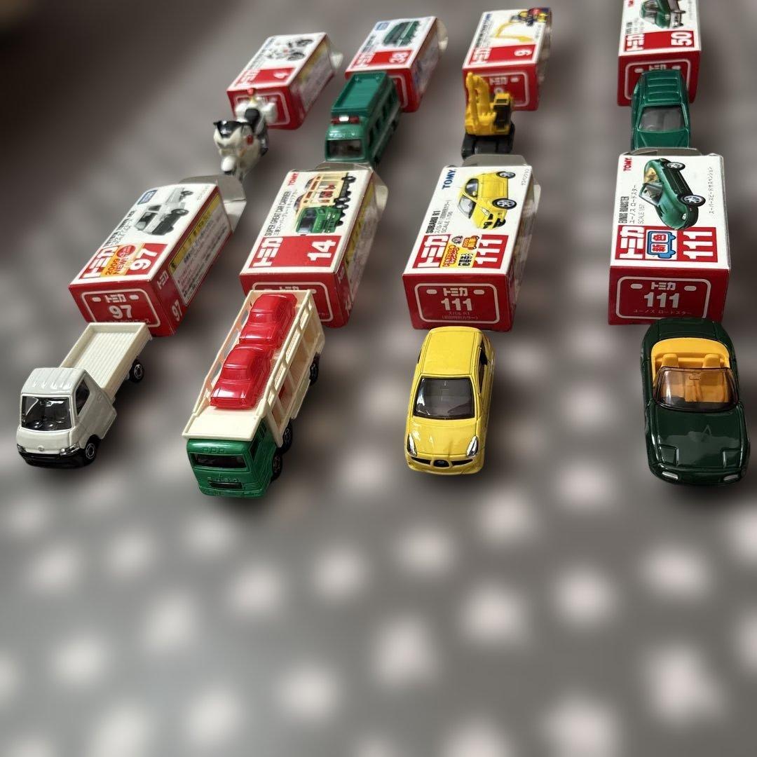 日本製トミカ4個AEONトミカ6個含む24台セット