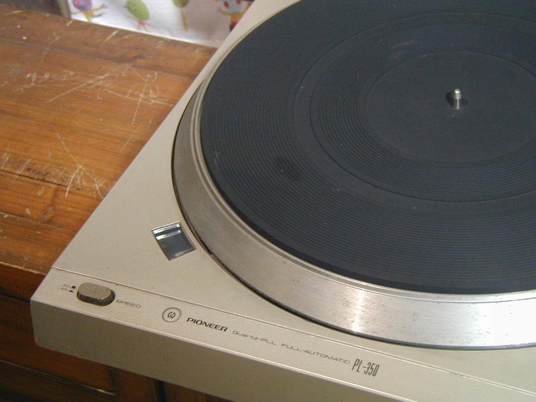 パイオニア PL- L-350 フルオートプレイヤー。カバーにキズかなり多い