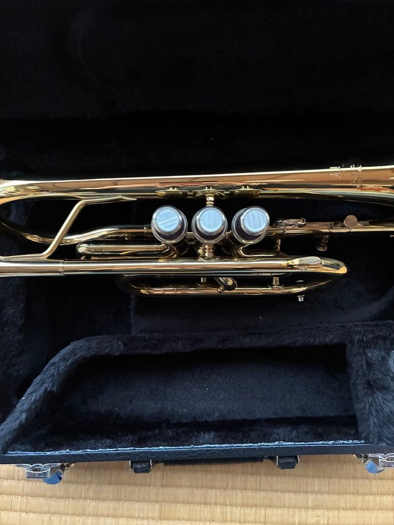 JUPTER製　中古コルネット　純正ハードケース付き