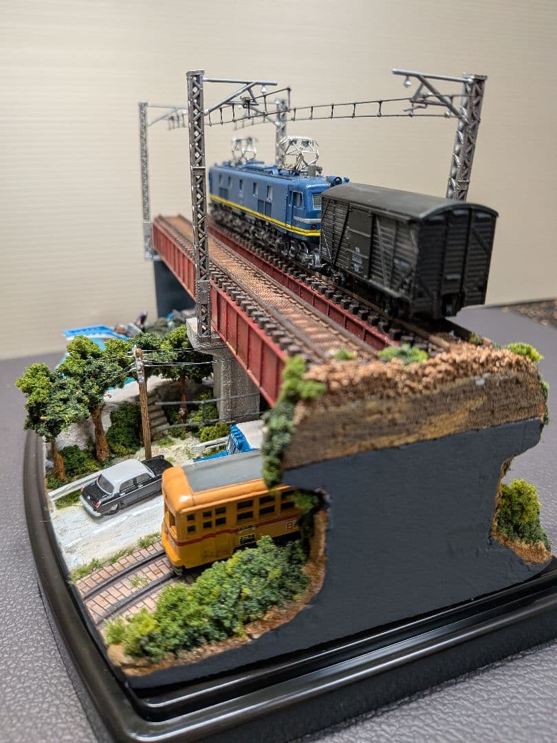 No.62鉄道Nゲージジオラマ車両、漁船、バス等付き