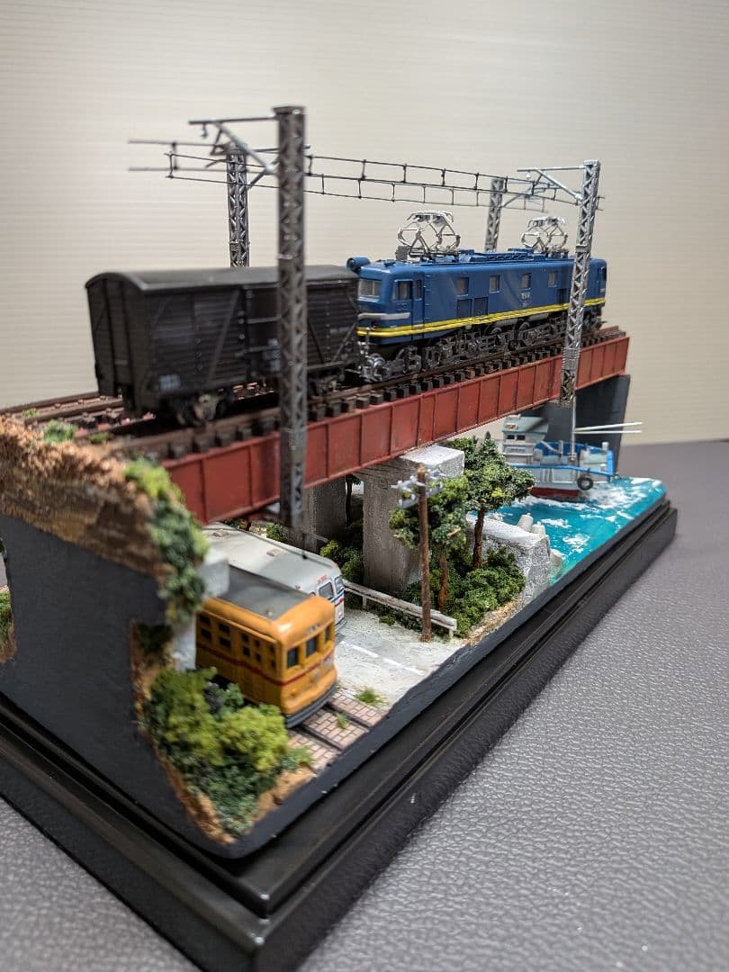 No.62鉄道Nゲージジオラマ車両、漁船、バス等付き