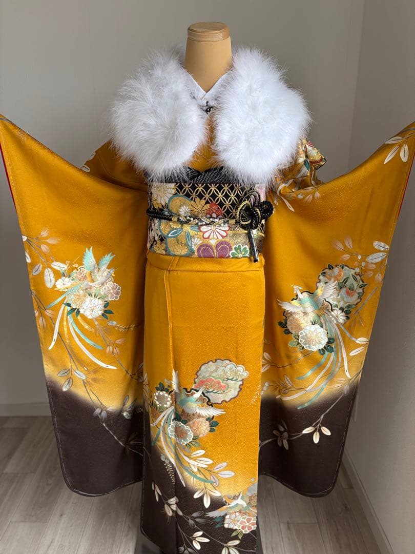 【夏の特別大特価！／8.27迄】⭐️振袖フルセット（７点） 正絹　成人式　山吹色