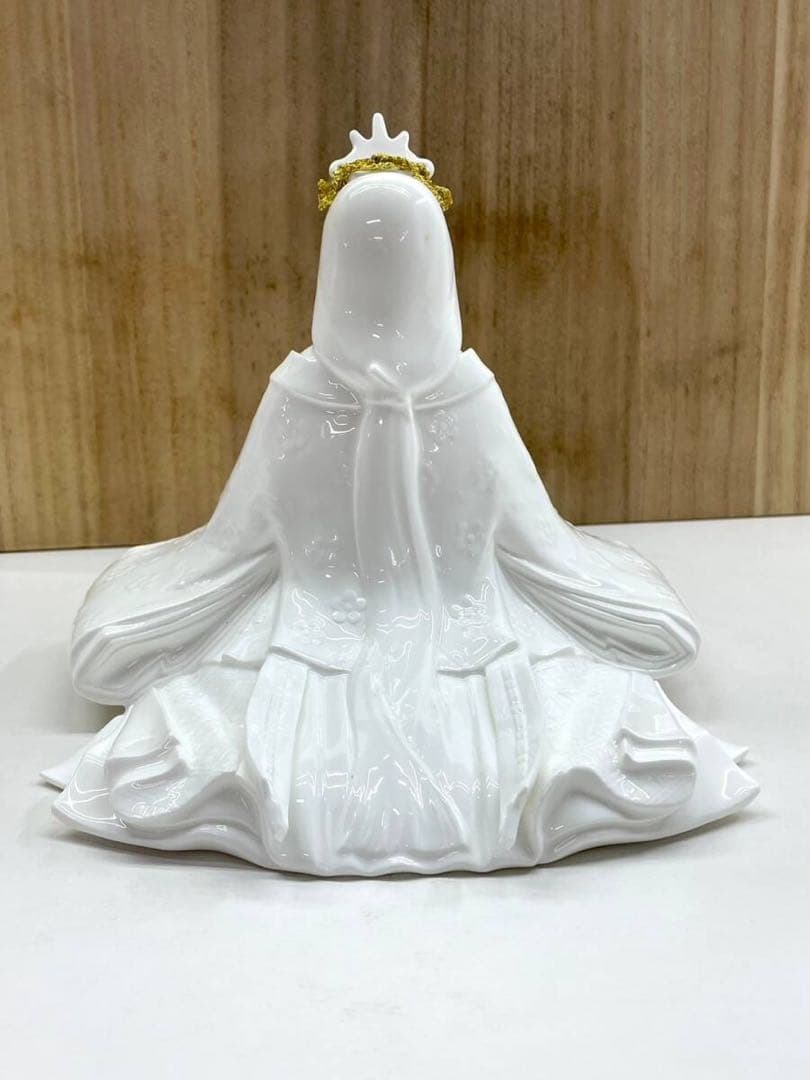 ノリタケボーンチャイナ製　親王揃