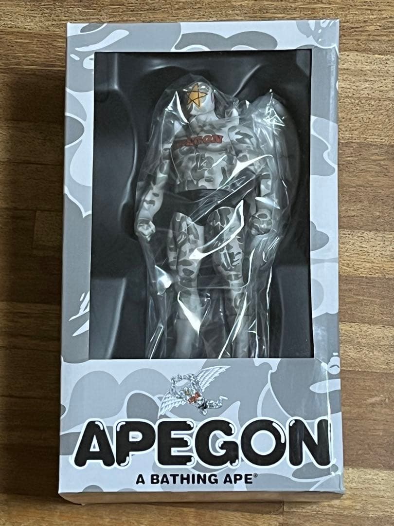 キン肉マン　A BATHING APE APEGON エイプゴン　フィギュア