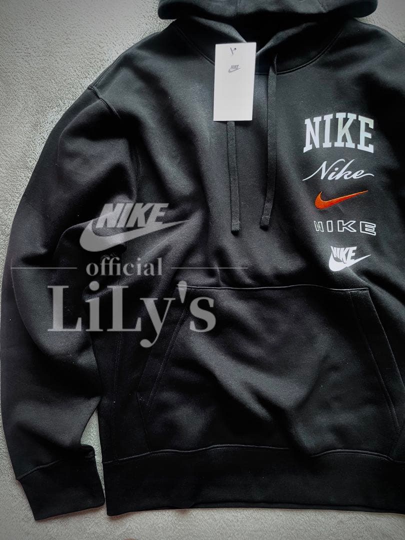 【Ｍサイズ】新品未使用　ナイキ上下セットアップ　ブラック✖︎オレンジ　黒　ロゴ刺繍