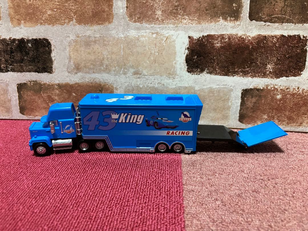 限定出品　カーズ　マックトラック トレーラー 11台セット