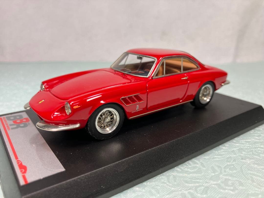 BBR フェラーリ330GTC ストリート　1966年　レッド