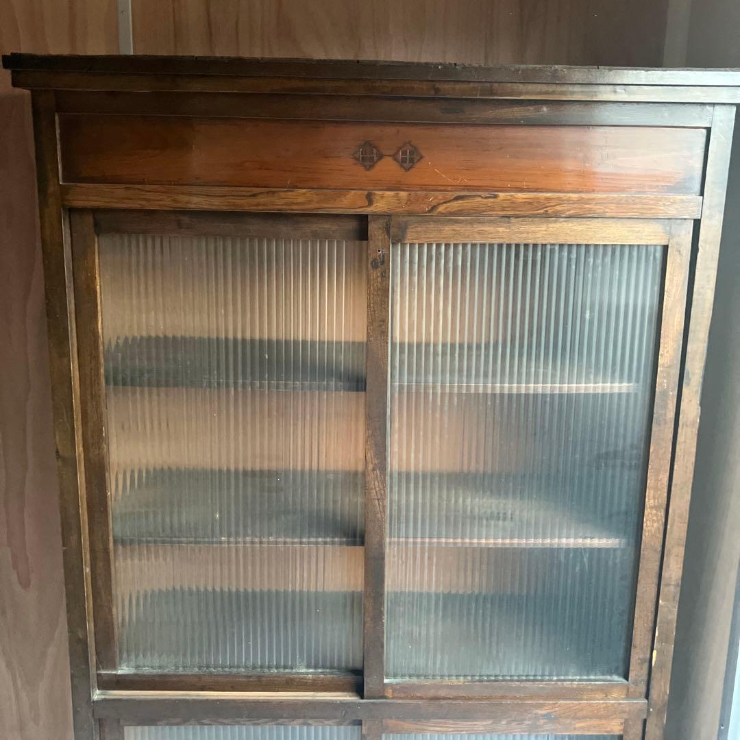 ぱぁるさん専用　木製ガラス扉キャビネット【引き取りの場合は送料分値引きします】