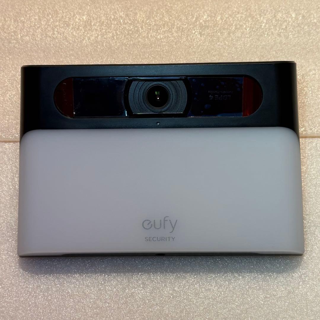 防犯カメラ eufy Security Solar Wall Light