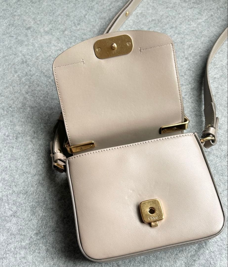 美品 Chloe C シー ミニバッグ ショルダーバッグ グレージュ　本革