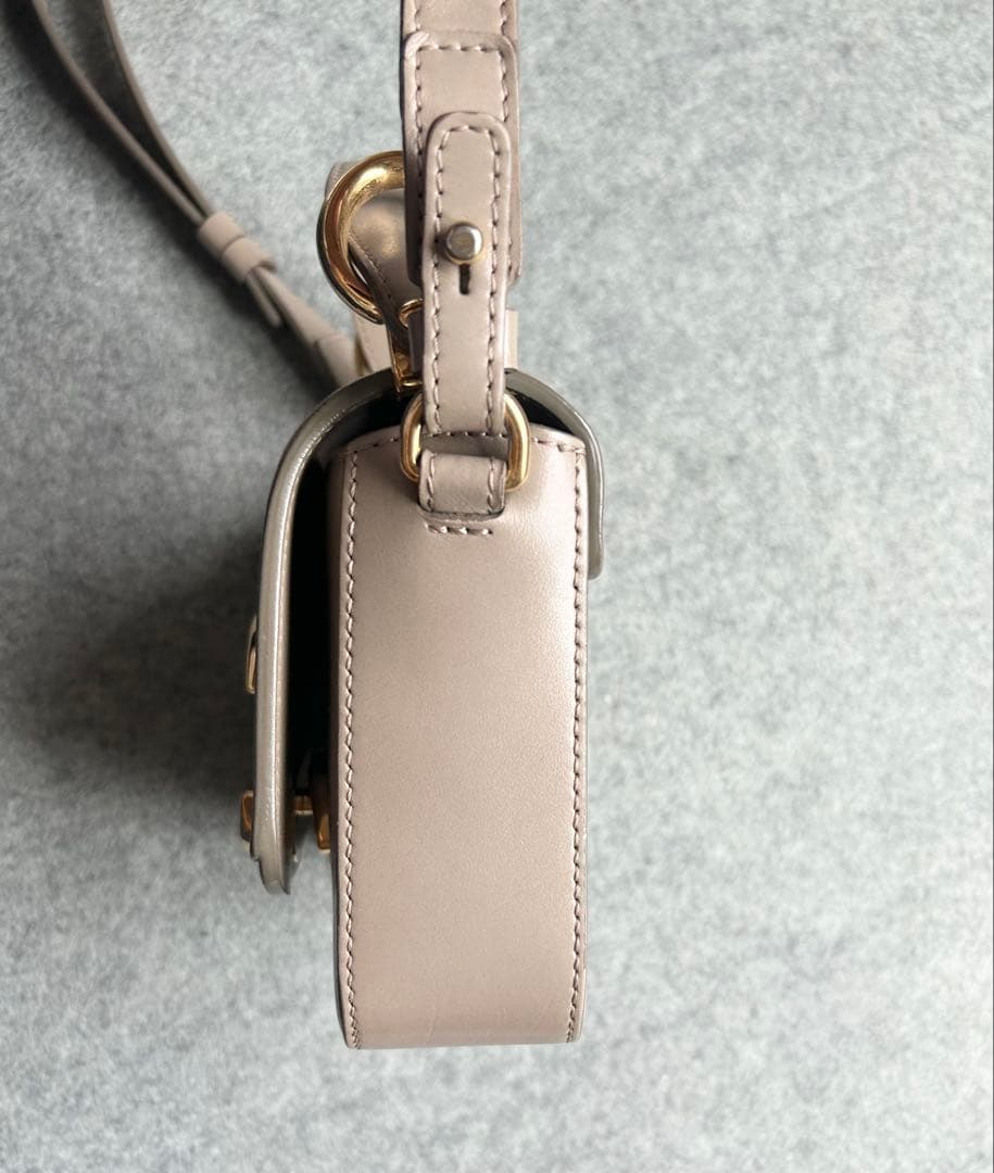 美品 Chloe C シー ミニバッグ ショルダーバッグ グレージュ　本革