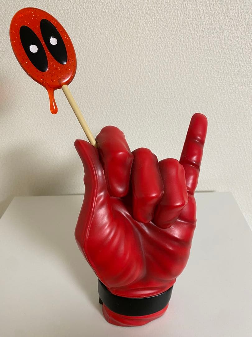 MARVEL マーベル デッドプール ヒロイックハンド