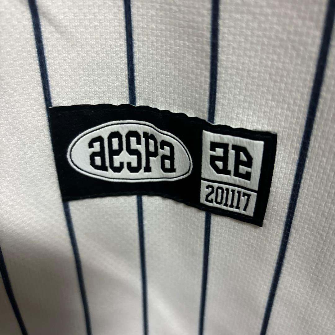 aespa ジゼル　ユニフォーム