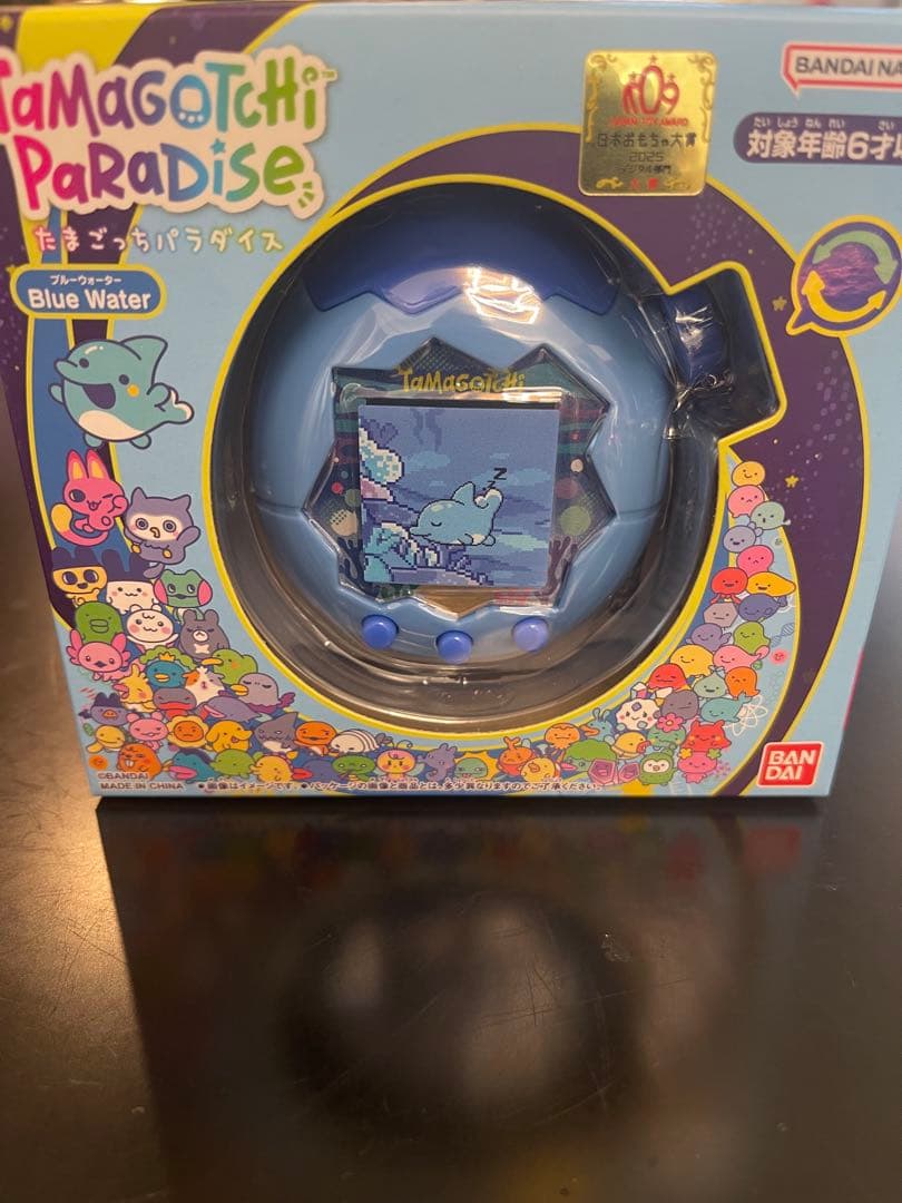 新品　BANDAI Tamagotchi Paradise 青　ブルーウォーター